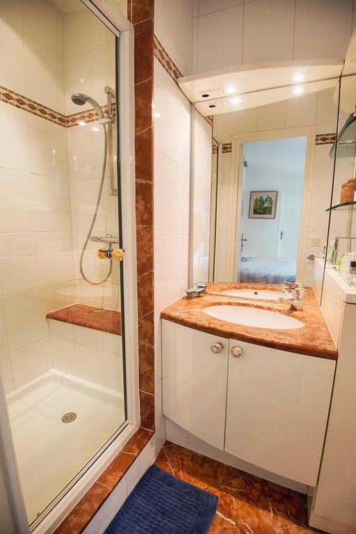 Paris-oasis Montmartre * Paris